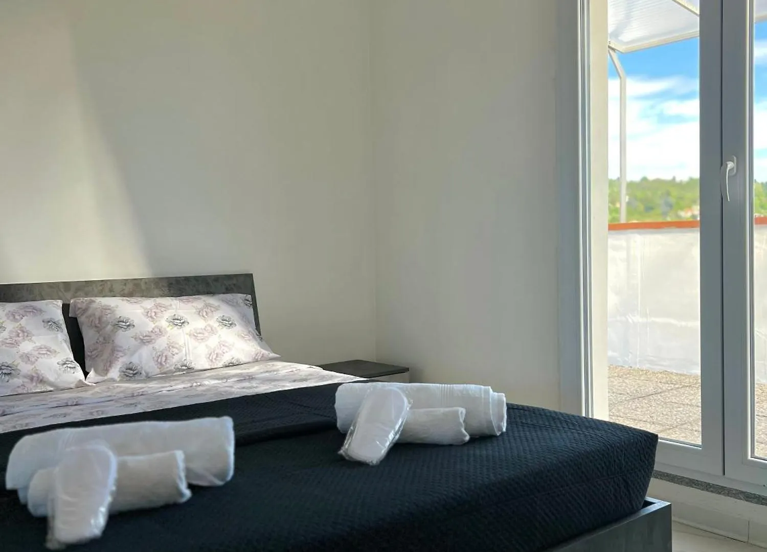 Luxury House Côme 0*,  Italia